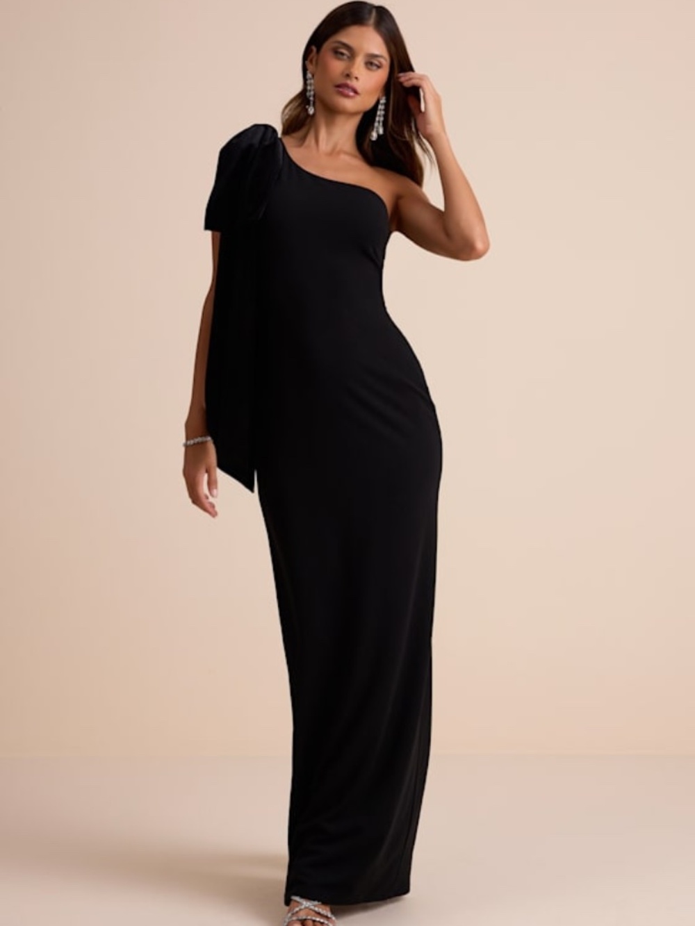 Black One-shoulder Velvet Bow Dress